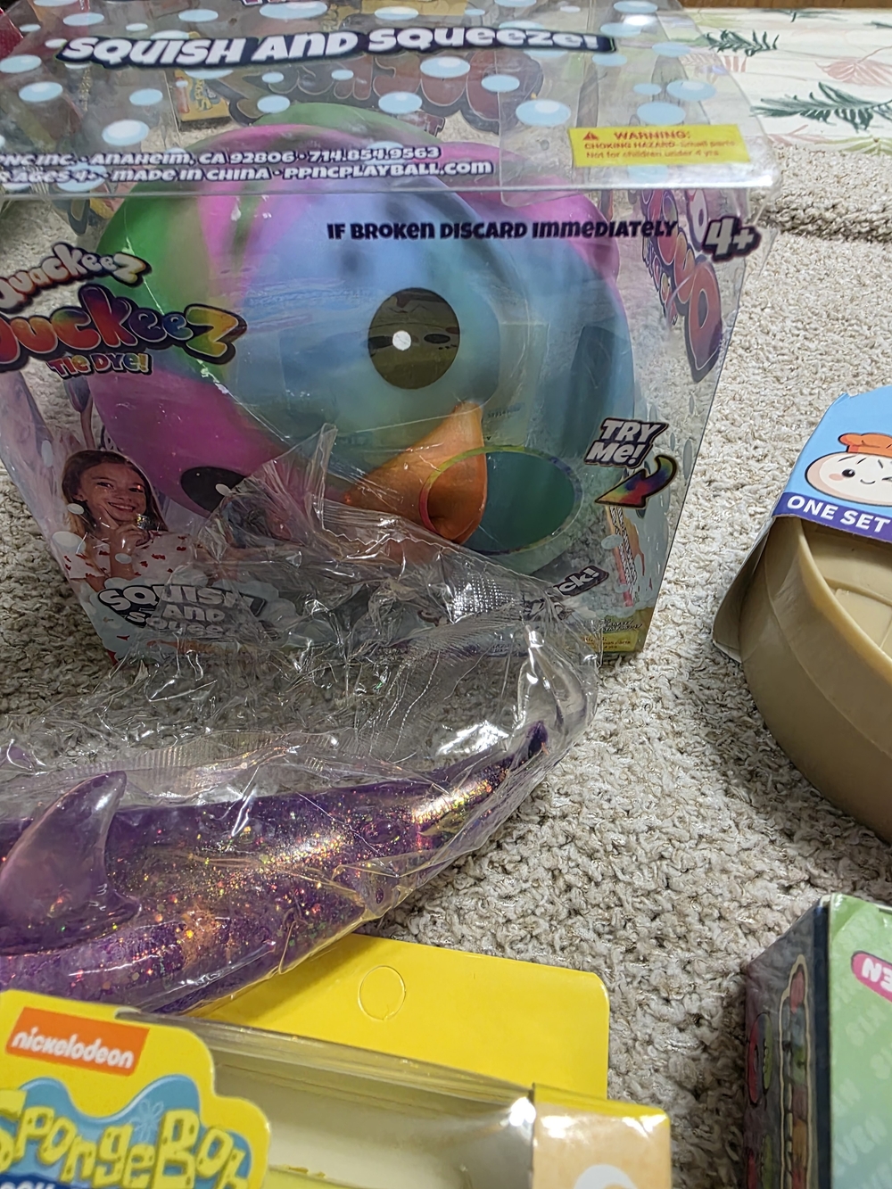 Viral Jumbo Duck Squishy Bundle - Picture 2 of 5